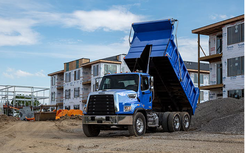 Freightliner 108SD Plus 19844-ftc_42n_108sdplus_applications_construction_700x470 Freightliner 108SD Plus 19844-ftc_42n_108sdplus_applications_construction_700x470