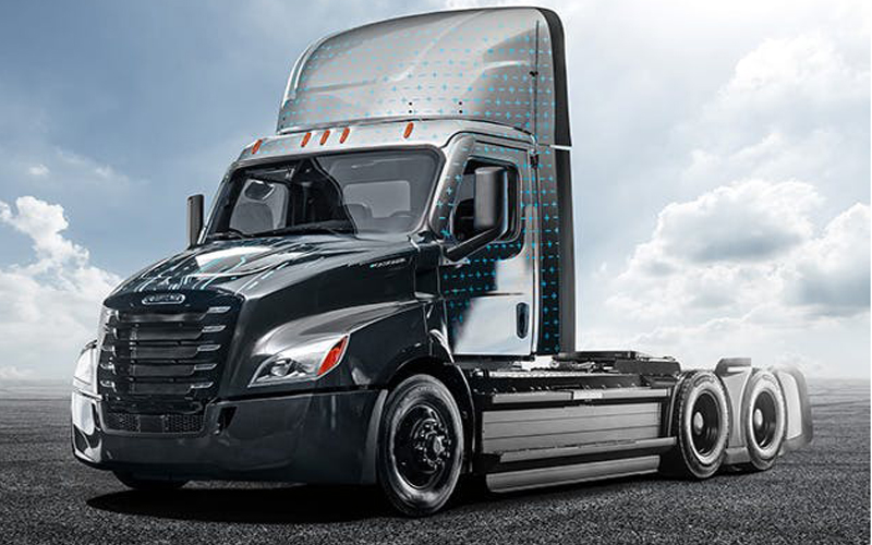 Freightliner eCascadia Freightliner eCascadia - image 3 of 6
