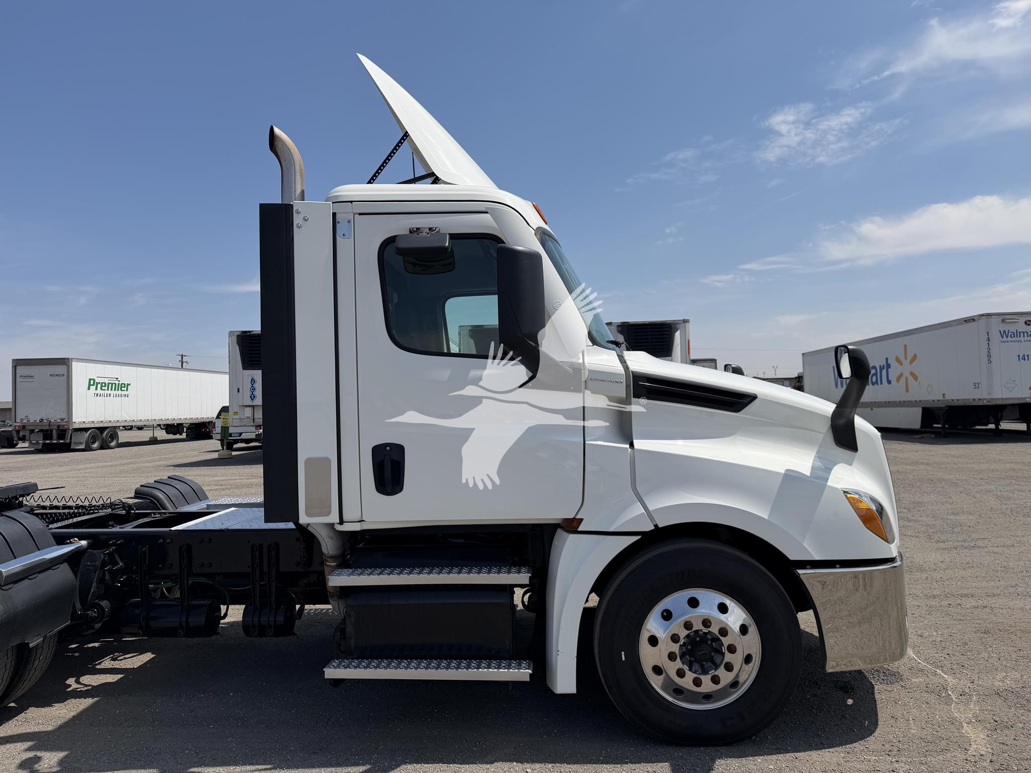 2021 FREIGHTLINER CASCADIA 126 2021 FREIGHTLINER CASCADIA 126 - image 5 of 6
