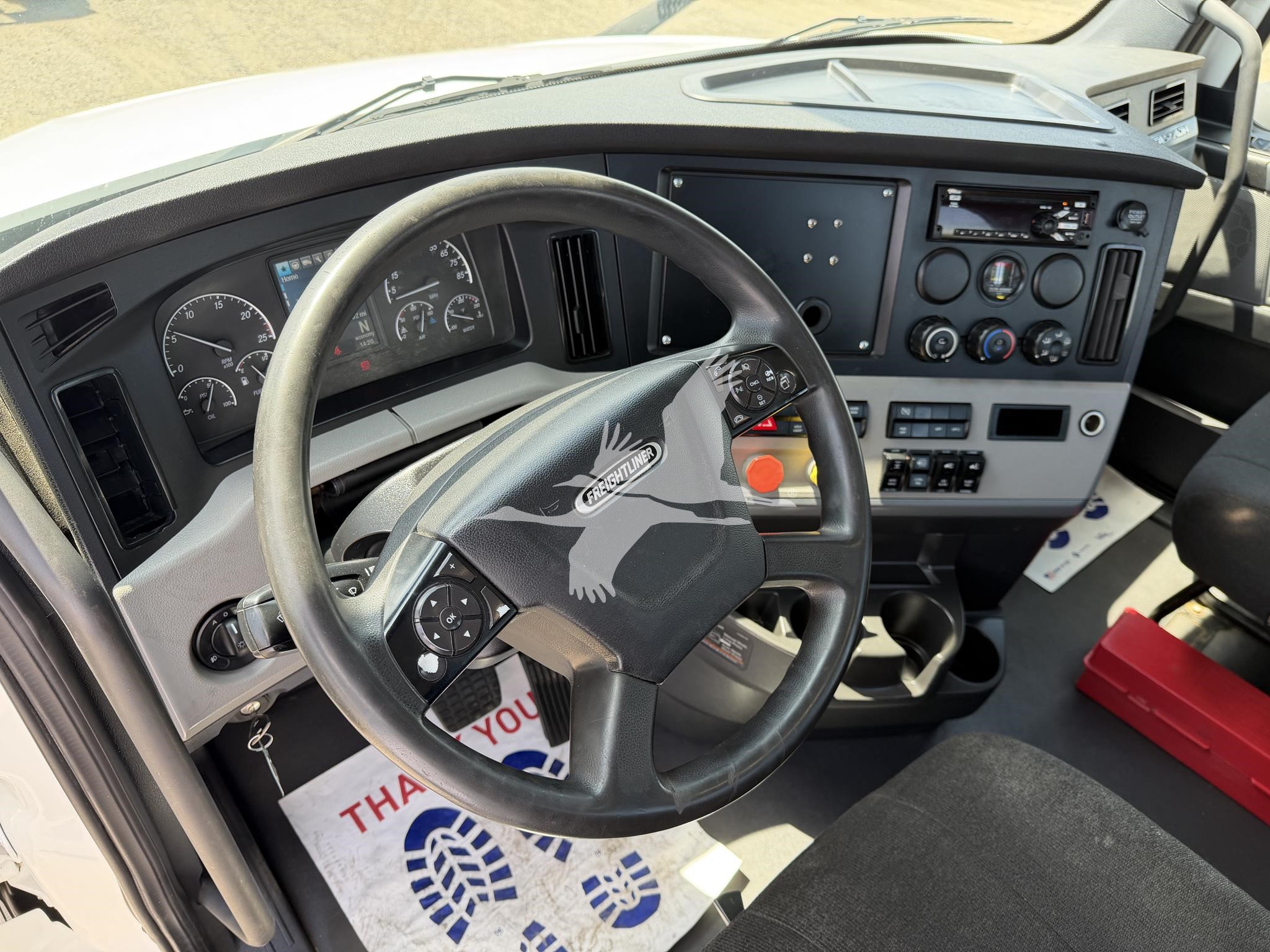 2021 FREIGHTLINER CASCADIA 126 11032657661 2021 FREIGHTLINER CASCADIA 126 11032657661