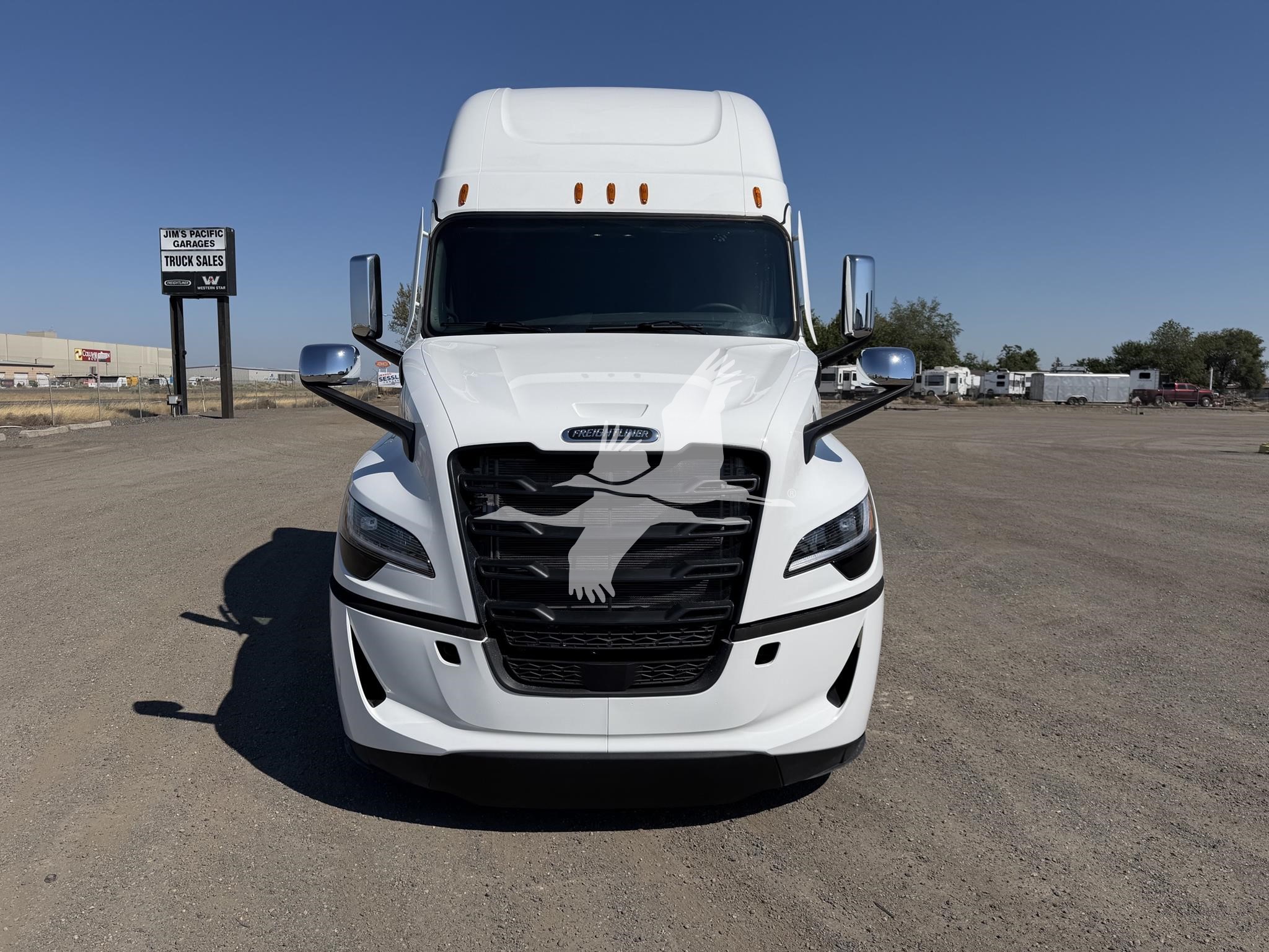 2027 FREIGHTLINER CASCADIA 126 2027 FREIGHTLINER CASCADIA 126 - image 2 of 6