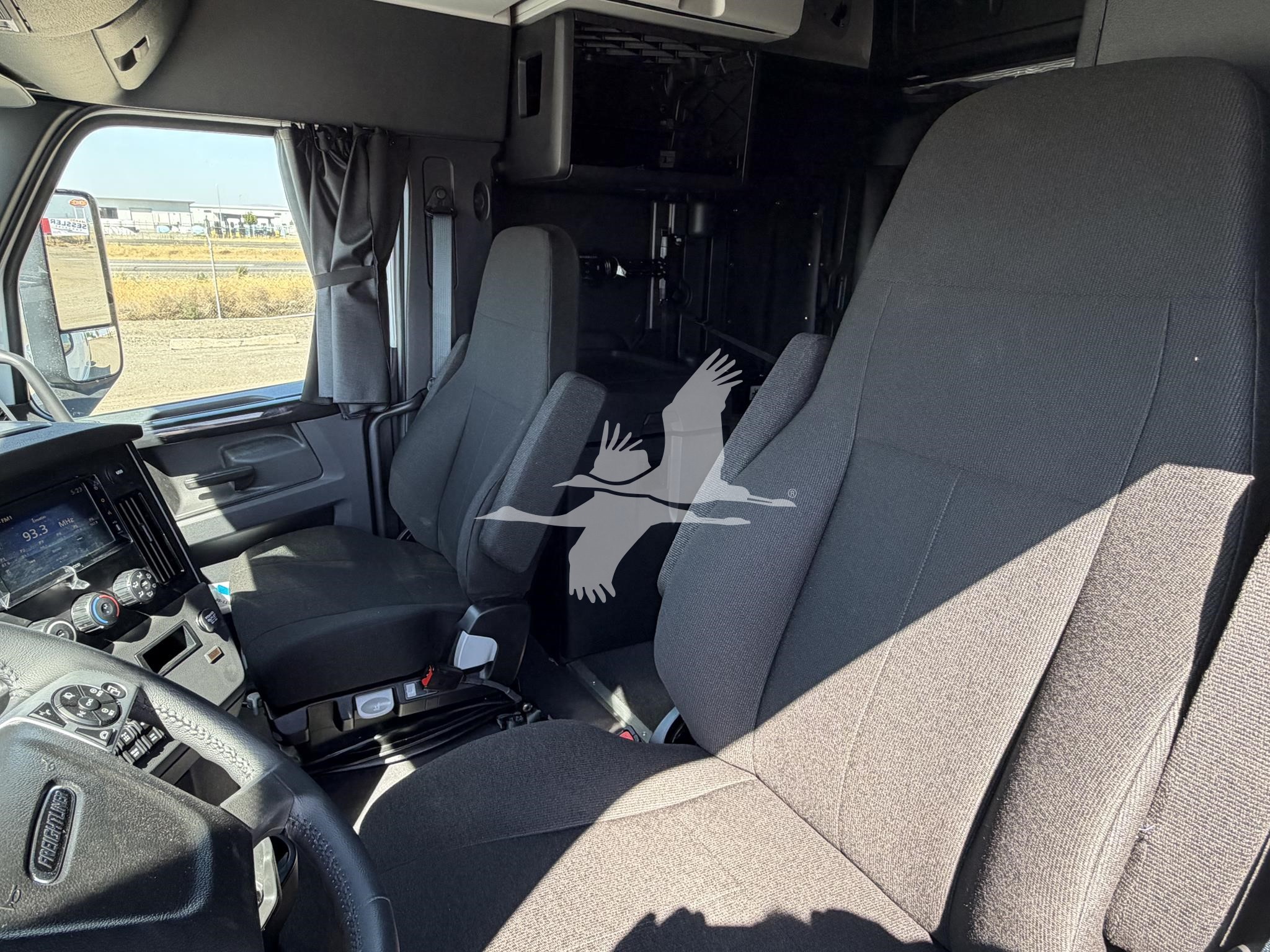 2027 FREIGHTLINER CASCADIA 126 11035743437 2027 FREIGHTLINER CASCADIA 126 11035743437